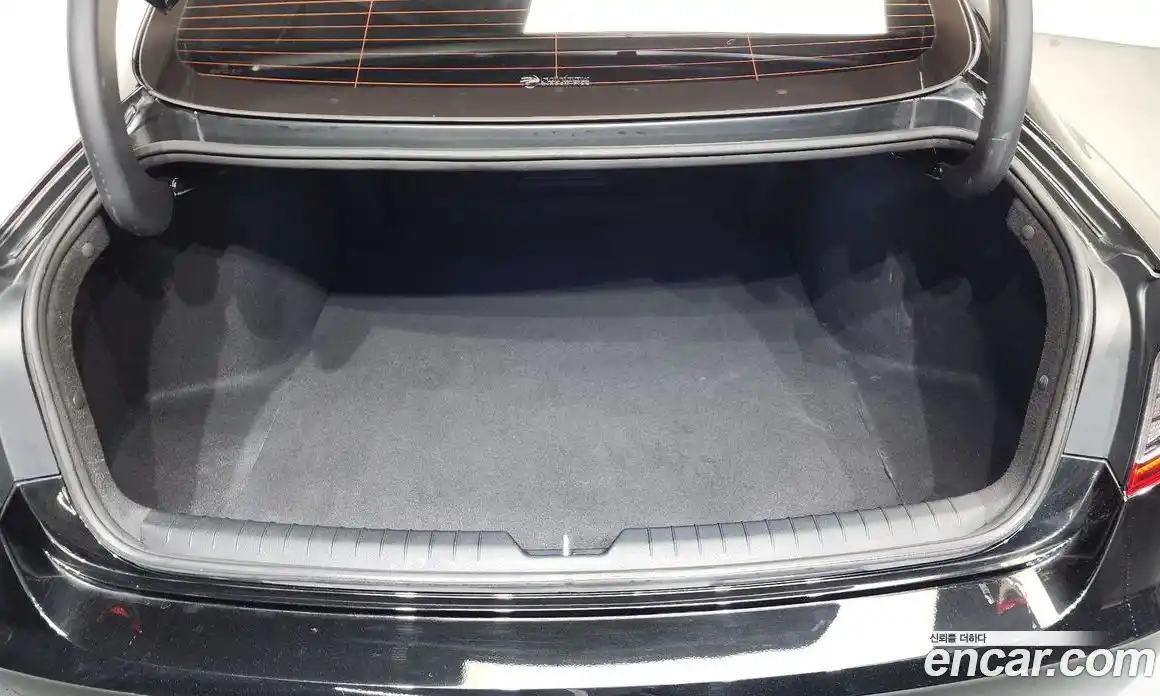 Hyundai Sonata 2020 2.0 Автомат в Москве № 113532, фото 19