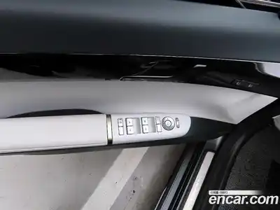 Hyundai Grandeur 2024 2.5 Автомат в Москве № 113574, миниатюра 11