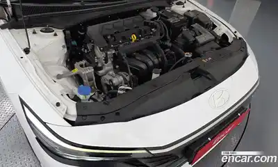 Hyundai Avante 2024 1.6 Автомат в Москве № 113579, миниатюра 6