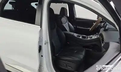 Hyundai Santa Fe 2023 1.6 Автомат в Москве № 113599, миниатюра 10