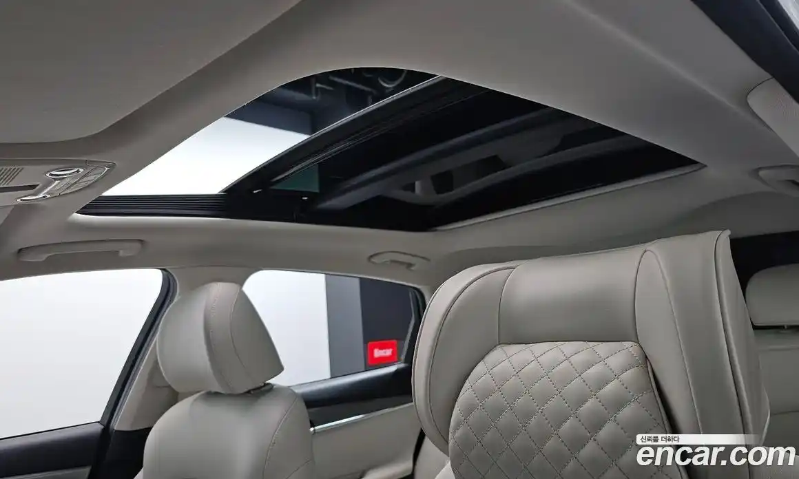 Hyundai Grandeur 2022 2.5 Автомат в Москве № 113623, фото 16