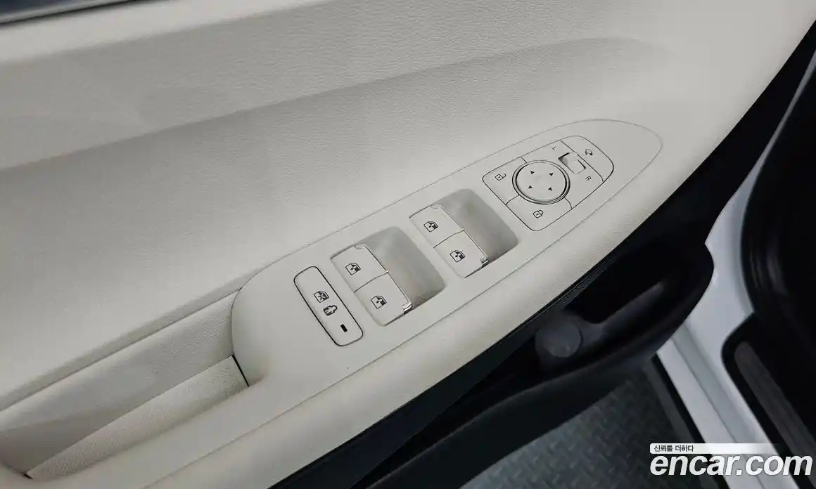 Hyundai Grandeur 2022 2.5 Автомат в Москве № 113623, фото 17