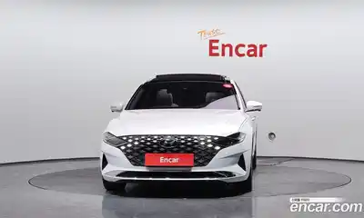 Hyundai Grandeur 2022 2.5 Автомат в Москве № 113623, миниатюра 3