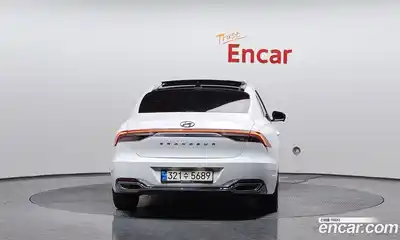 Hyundai Grandeur 2022 2.5 Автомат в Москве № 113623, миниатюра 4