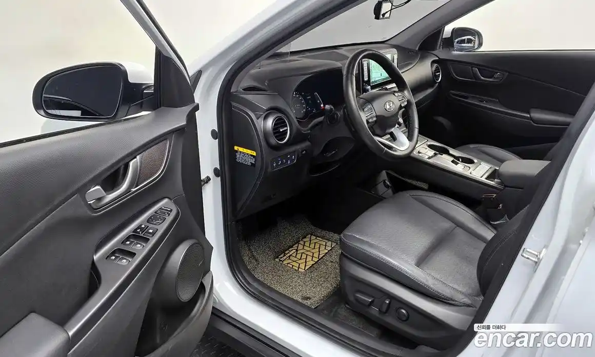 Hyundai Kona 2019 0.2 Автомат в Москве № 113658, фото 11