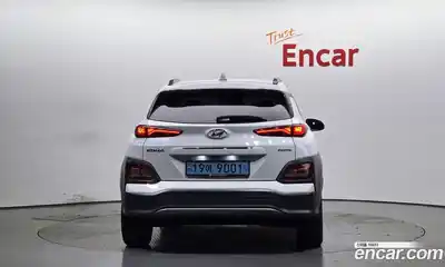 Hyundai Kona 2019 0.2 Автомат в Москве № 113658, миниатюра 4