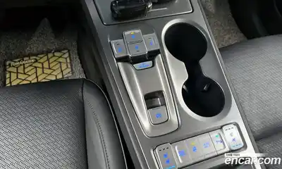 Hyundai Kona 2019 0.2 Автомат в Москве № 113658, миниатюра 9