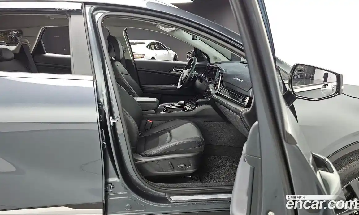 Kia Sportage 2024 1.6 Автомат в Москве № 115669, фото 12