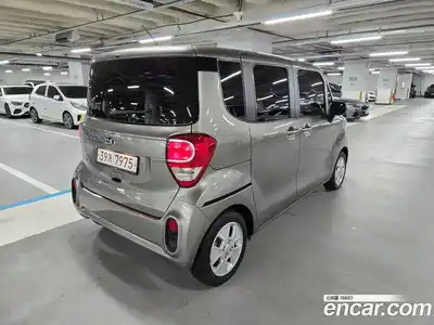 Kia Ray 2018 1.0 Автомат в Москве № 120911, миниатюра 2