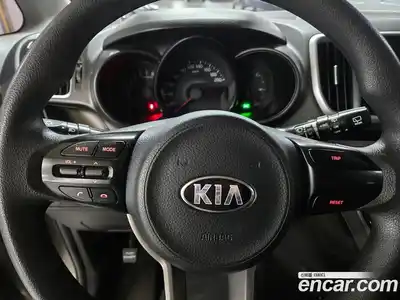Kia Ray 2018 1.0 Автомат в Москве № 120911, миниатюра 7