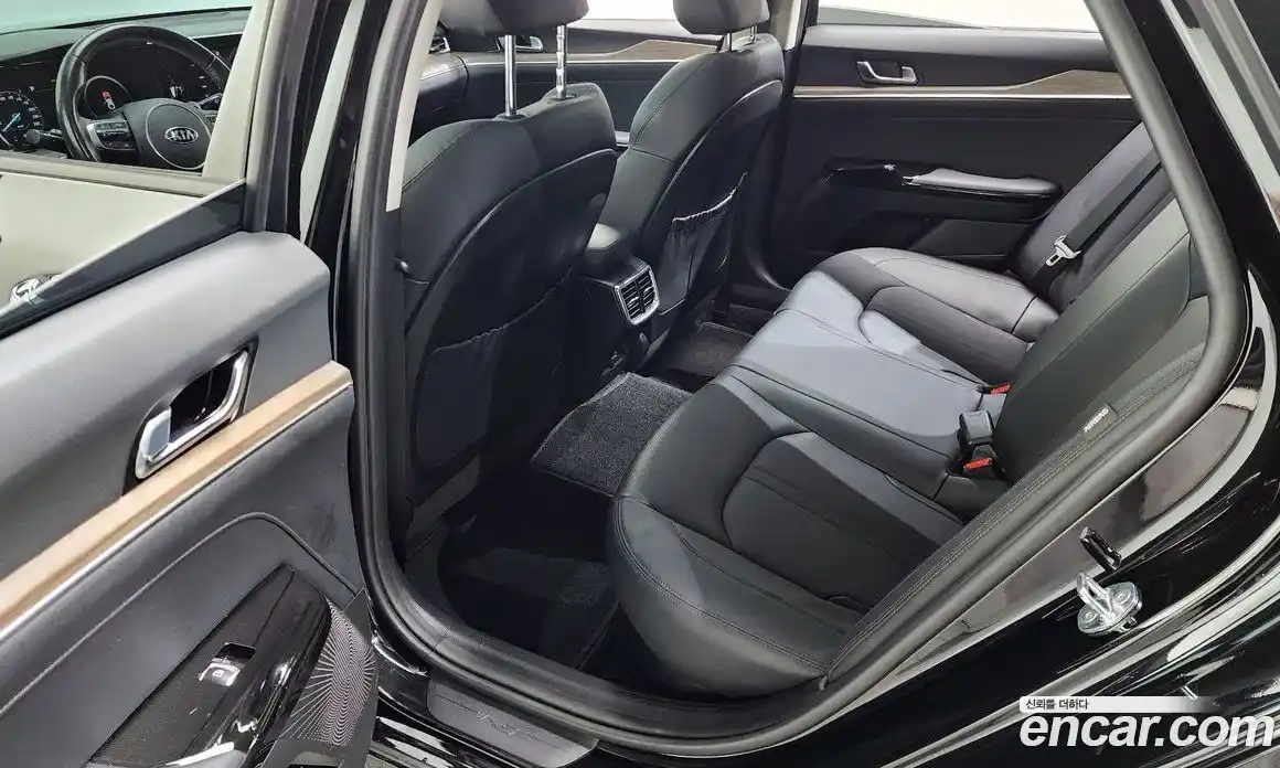 Kia K5 2020 2.0 Автомат в Москве № 124766, фото 12