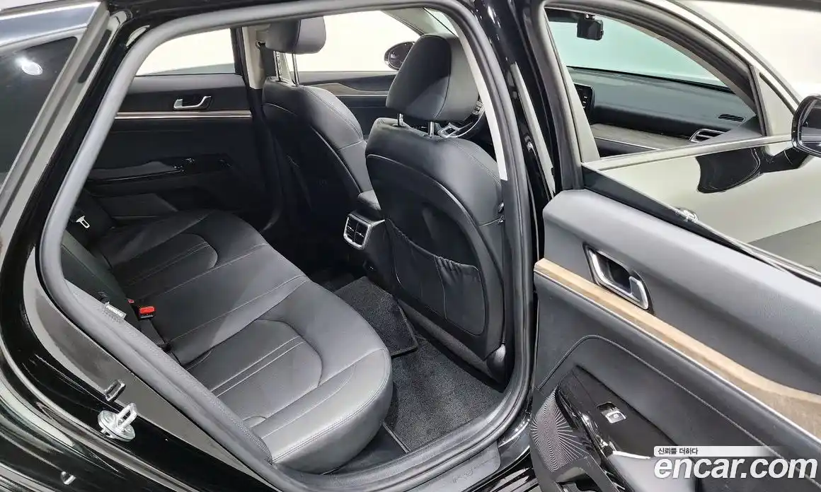 Kia K5 2020 2.0 Автомат в Москве № 124766, фото 13