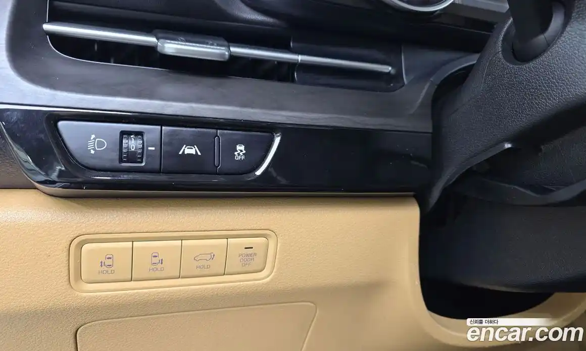 Kia Canival 2021 2.2 Автомат в Москве № 124798, фото 17