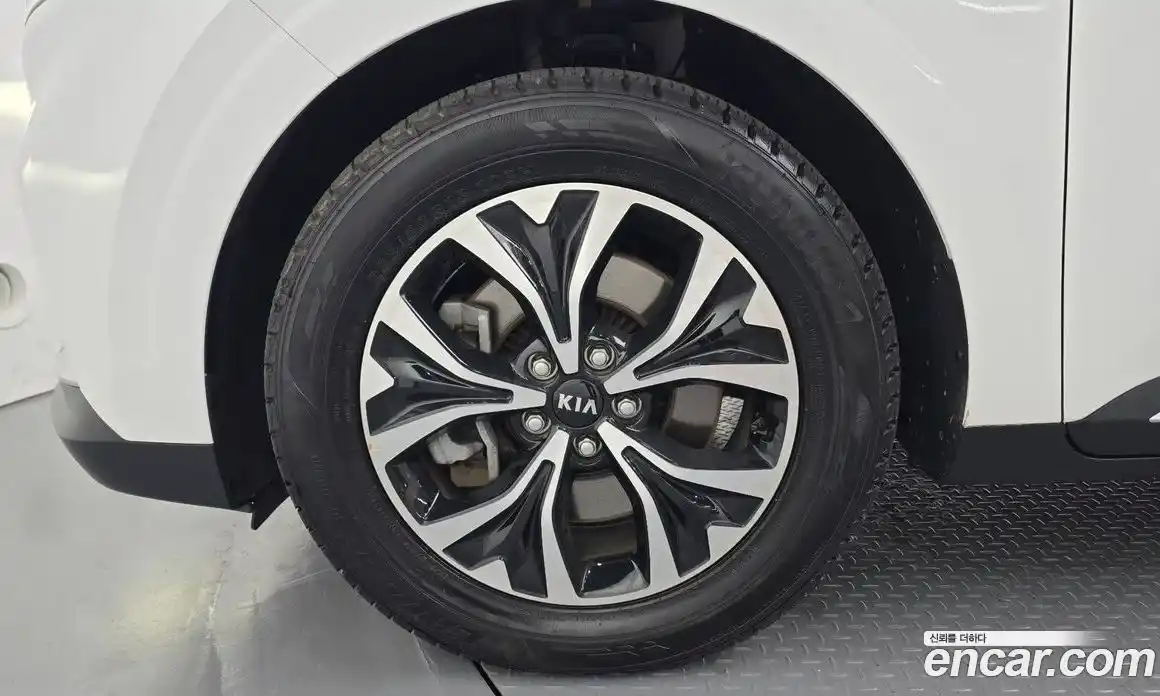 Kia Canival 2021 2.2 Автомат в Москве № 124798, фото 5