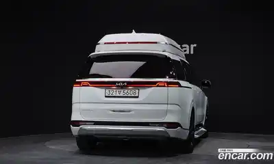 Kia Canival 2023 3.5 Автомат в Москве № 124855, миниатюра 4