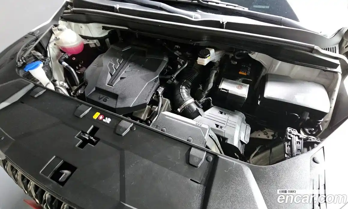 Kia Canival 2023 3.5 Автомат в Москве № 124855, фото 6