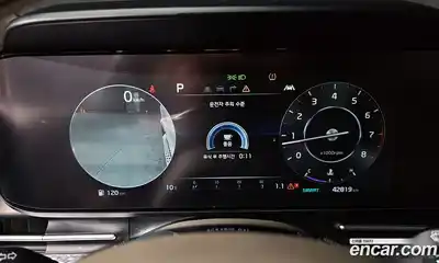 Kia Canival 2023 3.5 Автомат в Москве № 124855, миниатюра 8