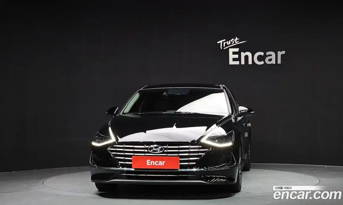 Hyundai Sonata 2022 2.0 Автомат в Москве № 127233, фото 3