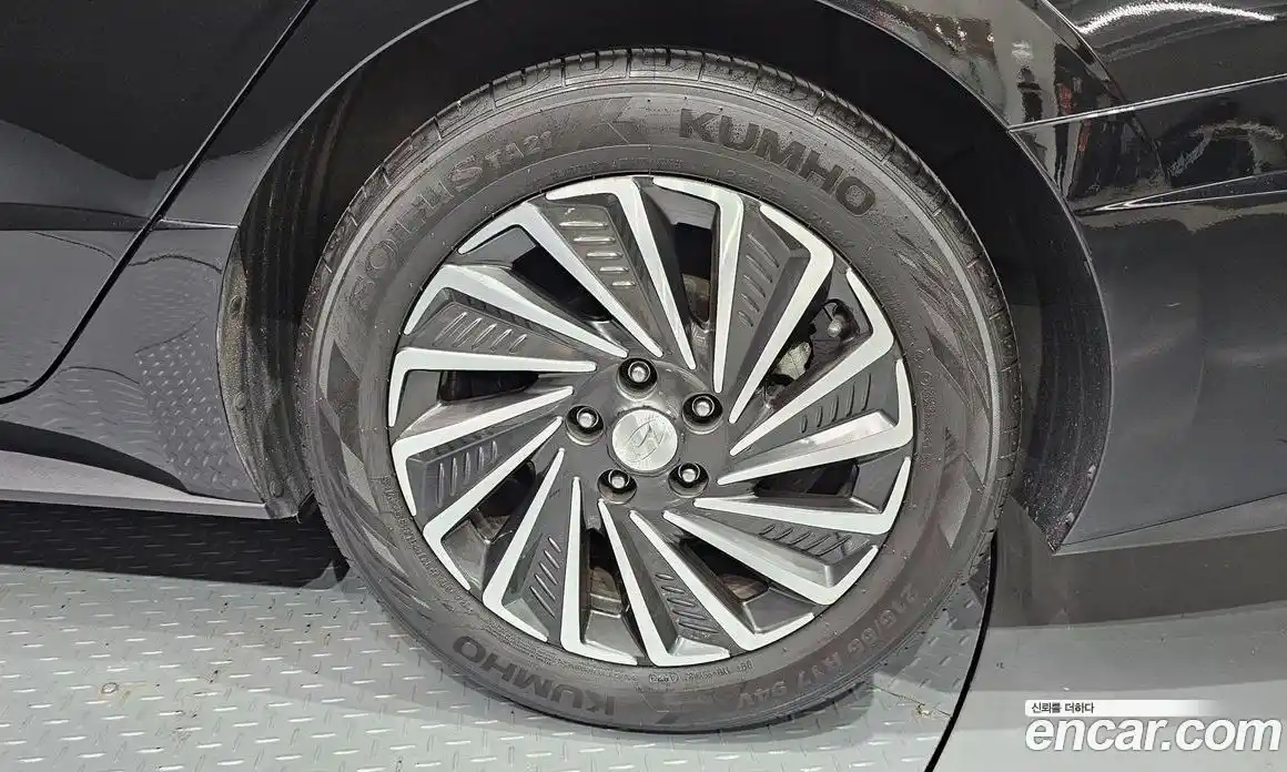 Hyundai Sonata 2022 2.0 Автомат в Москве № 127233, фото 5