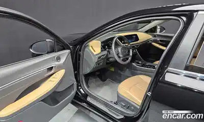 Hyundai Sonata 2022 2.0 Автомат в Москве № 127233, миниатюра 10