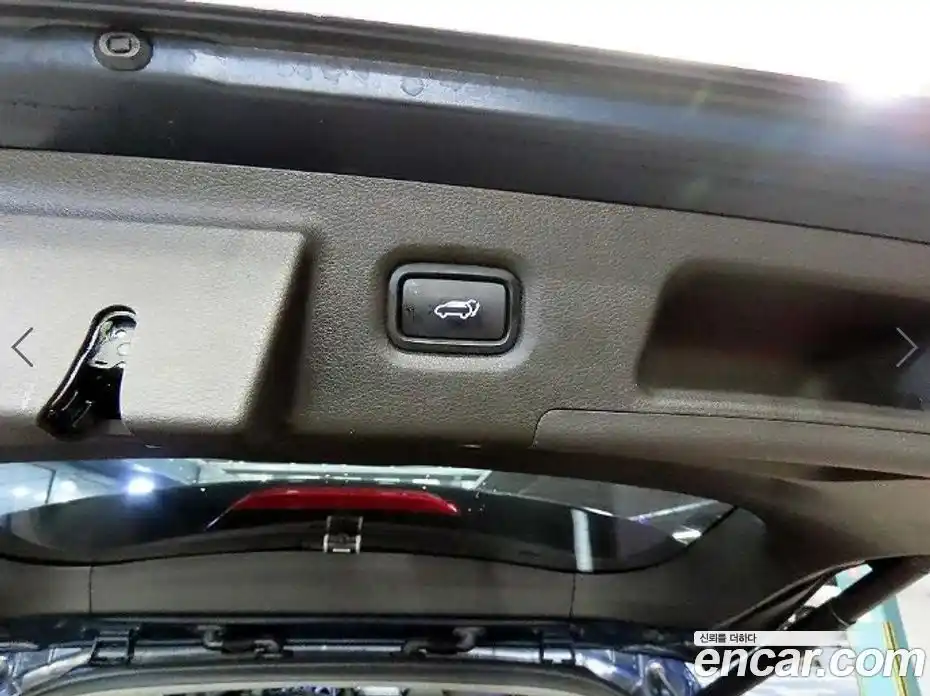 Hyundai Santa Fe 2020 2.0 Автомат в Москве № 128753, фото 16