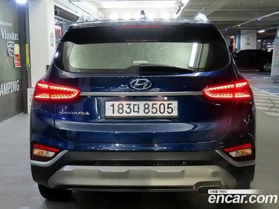 Hyundai Santa Fe 2020 2.0 Автомат в Москве № 128753, фото 4