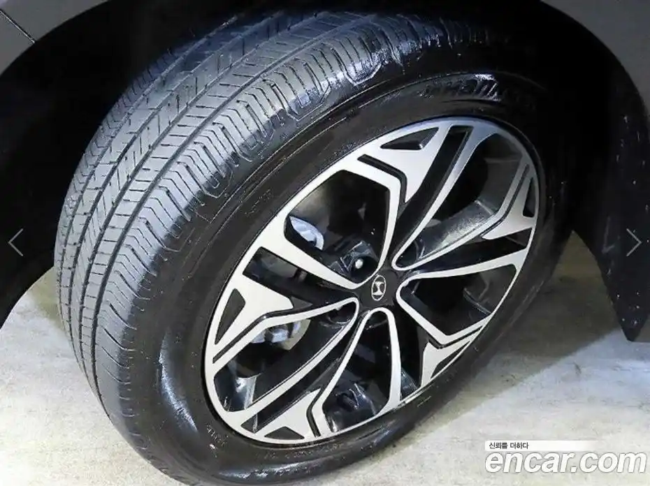 Hyundai Santa Fe 2020 2.0 Автомат в Москве № 128753, фото 5