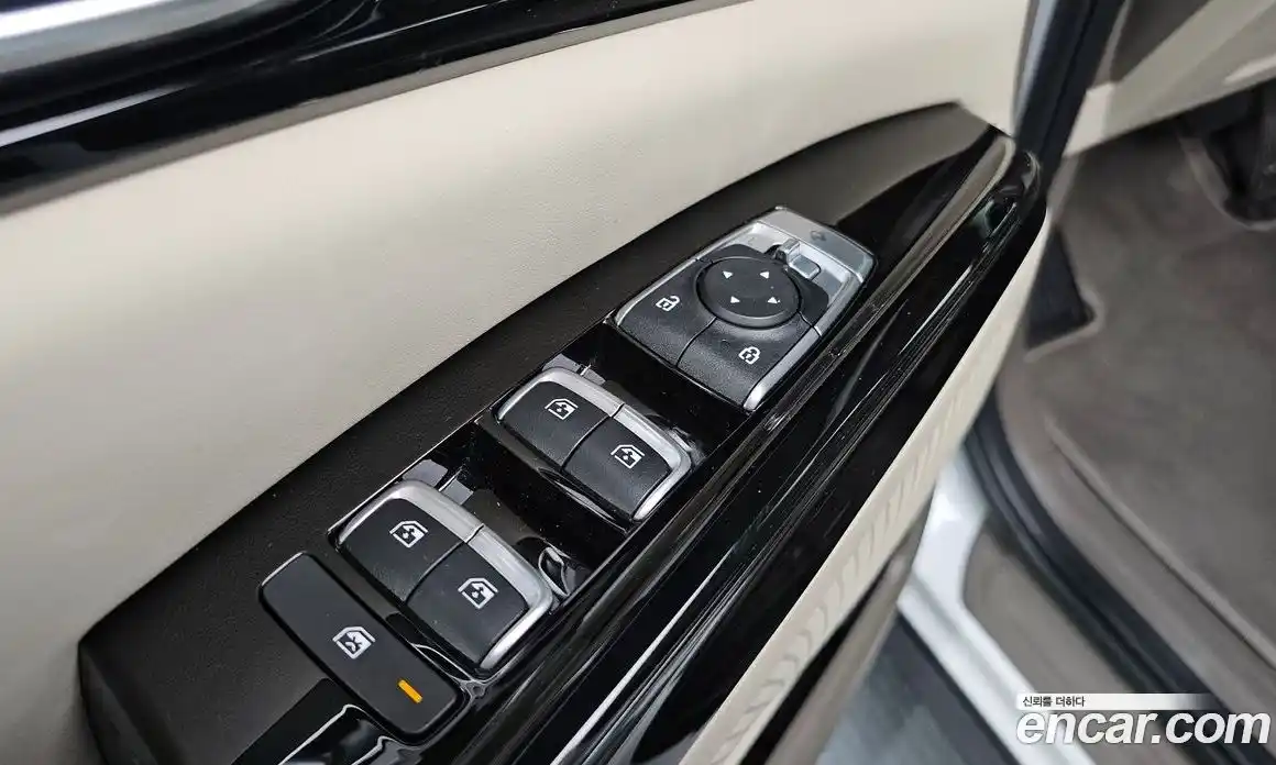 Kia Canival 2023 2.2 Автомат в Москве № 133928, фото 12