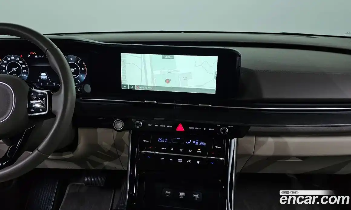 Kia Canival 2023 2.2 Автомат в Москве № 133928, фото 16