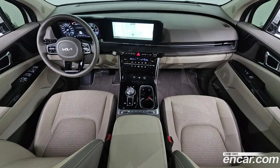 Kia Canival 2023 2.2 Автомат в Москве № 133928, фото 7