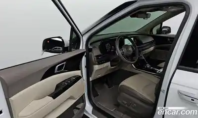 Kia Canival 2023 2.2 Автомат в Москве № 133928, миниатюра 10