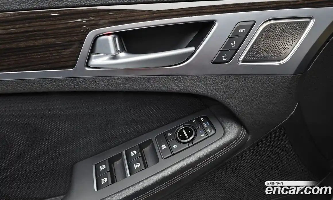 Genesis G80 2018 3.3 Автомат в Москве № 136454, фото 18