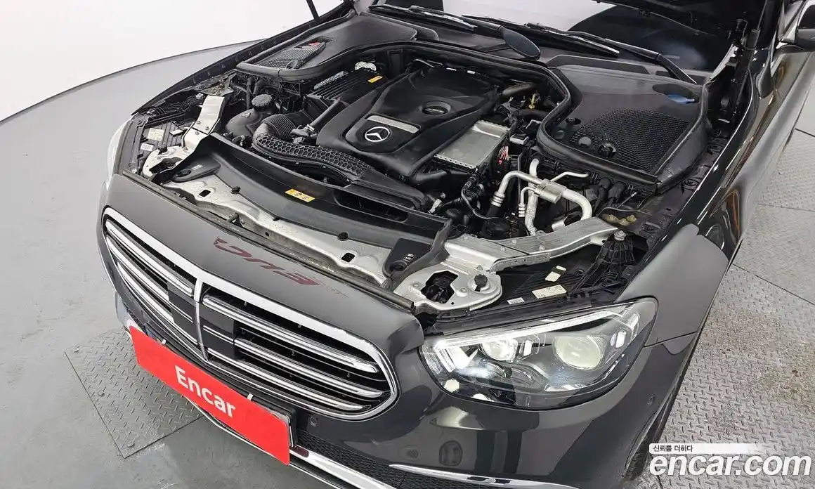 Mercedes-Benz E-Class 2021 2.0 Автомат в Москве № 139110, фото 6