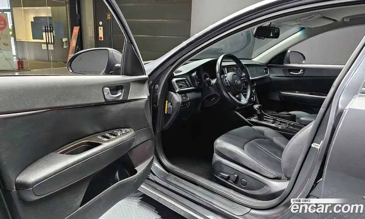 Kia K5 2019 2.0 Автомат в Москве № 14089, фото 11