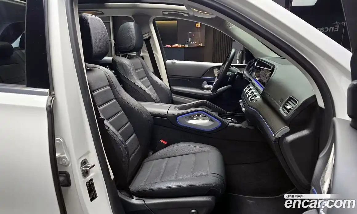 Mercedes-Benz GLE-Class 2023 3.0 Автомат в Москве № 141828, фото 12