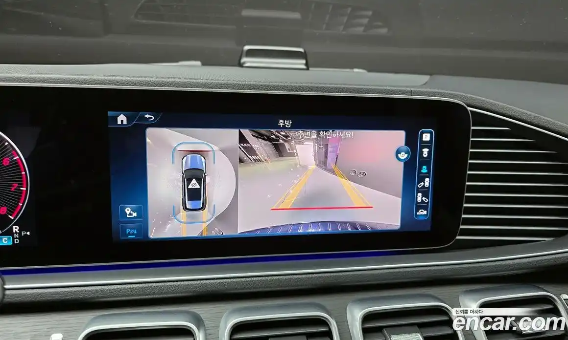 Mercedes-Benz GLE-Class 2023 3.0 Автомат в Москве № 141828, фото 16