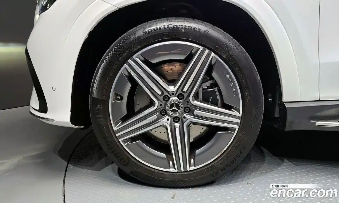 Mercedes-Benz GLE-Class 2023 3.0 Автомат в Москве № 141828, фото 5