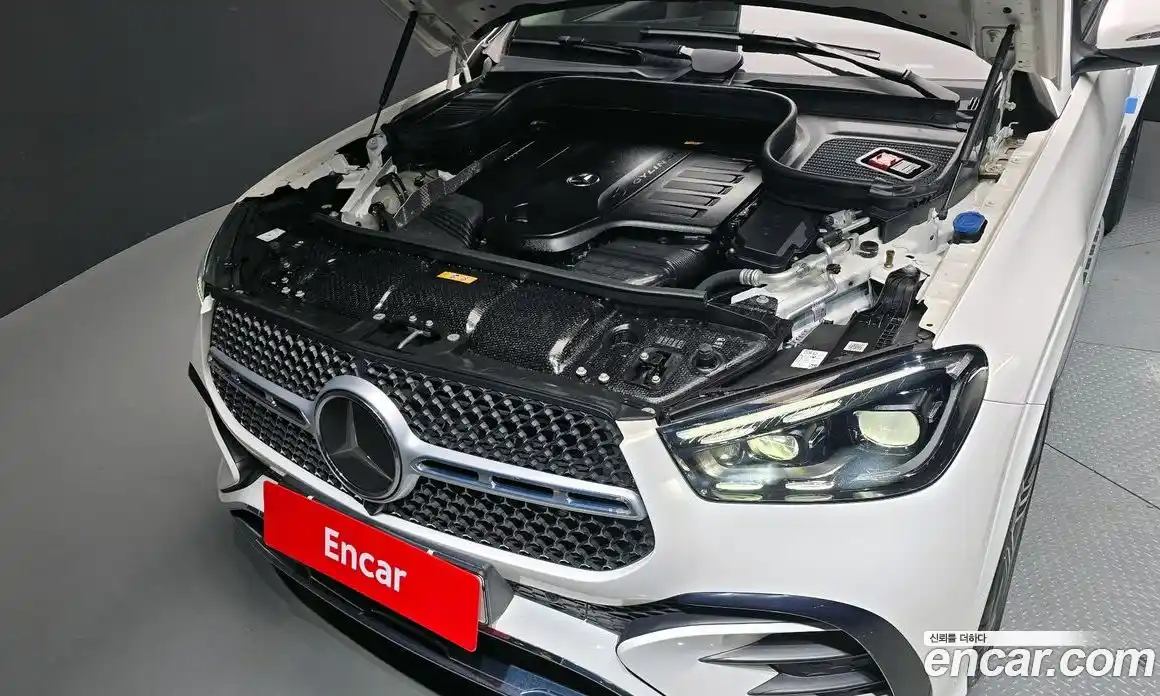 Mercedes-Benz GLE-Class 2023 3.0 Автомат в Москве № 141828, фото 6