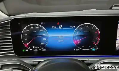 Mercedes-Benz GLE-Class 2023 3.0 Автомат в Москве № 141828, миниатюра 8