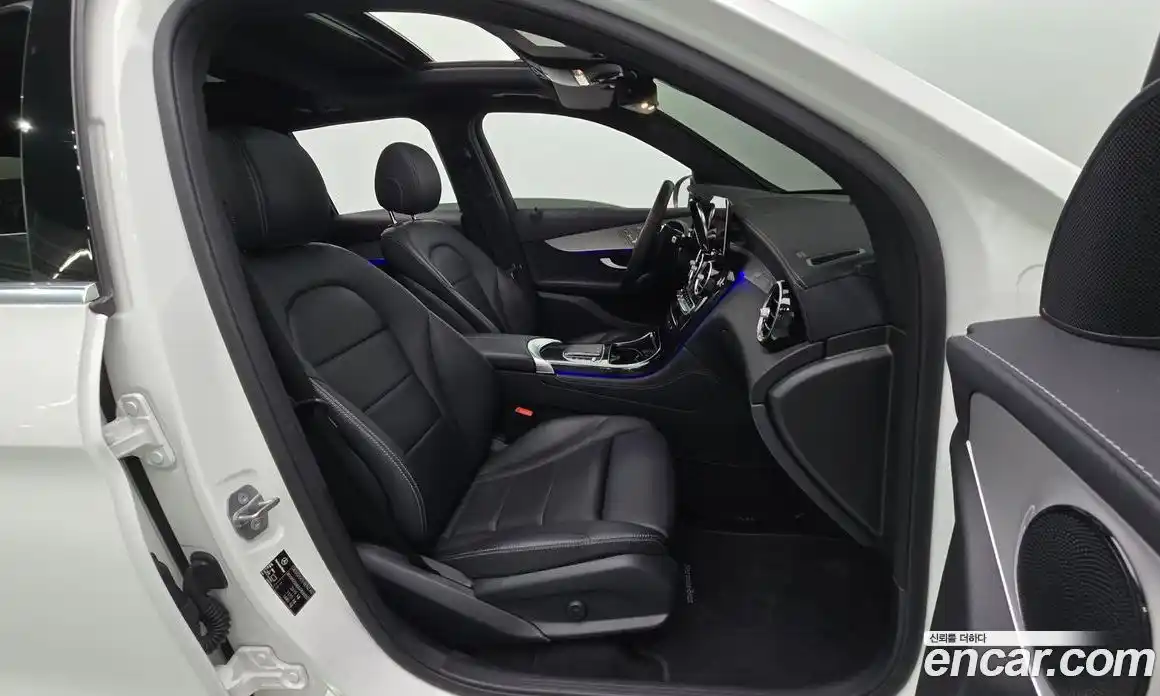 Mercedes-Benz GLC-Class 2020 2.0 Автомат в Москве № 142051, фото 11