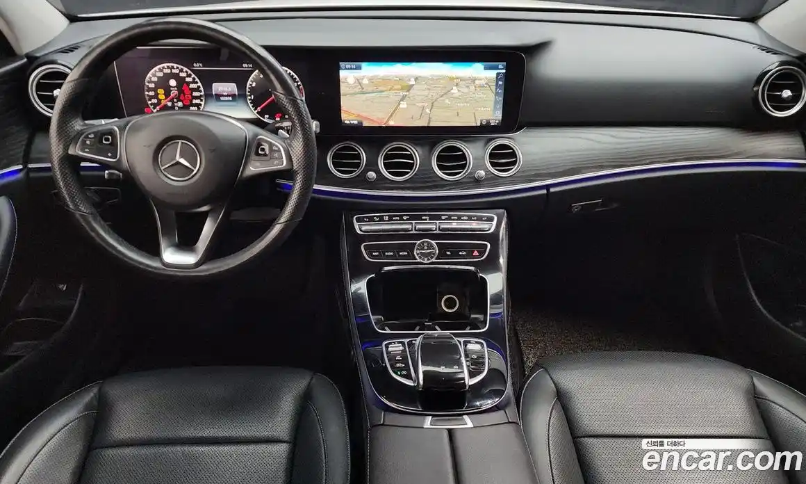 Mercedes-Benz E-Class 2018 2.0 Автомат в Москве № 142193, фото 7