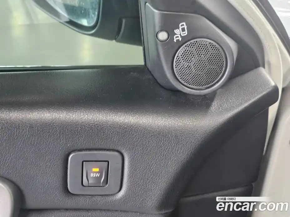 Renault SM7 2017 2.0 Автомат в Москве № 151831, фото 6