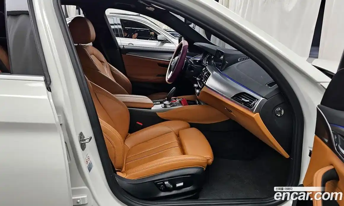 BMW 5-Series 2018 2.0 Автомат в Москве № 154765, фото 11