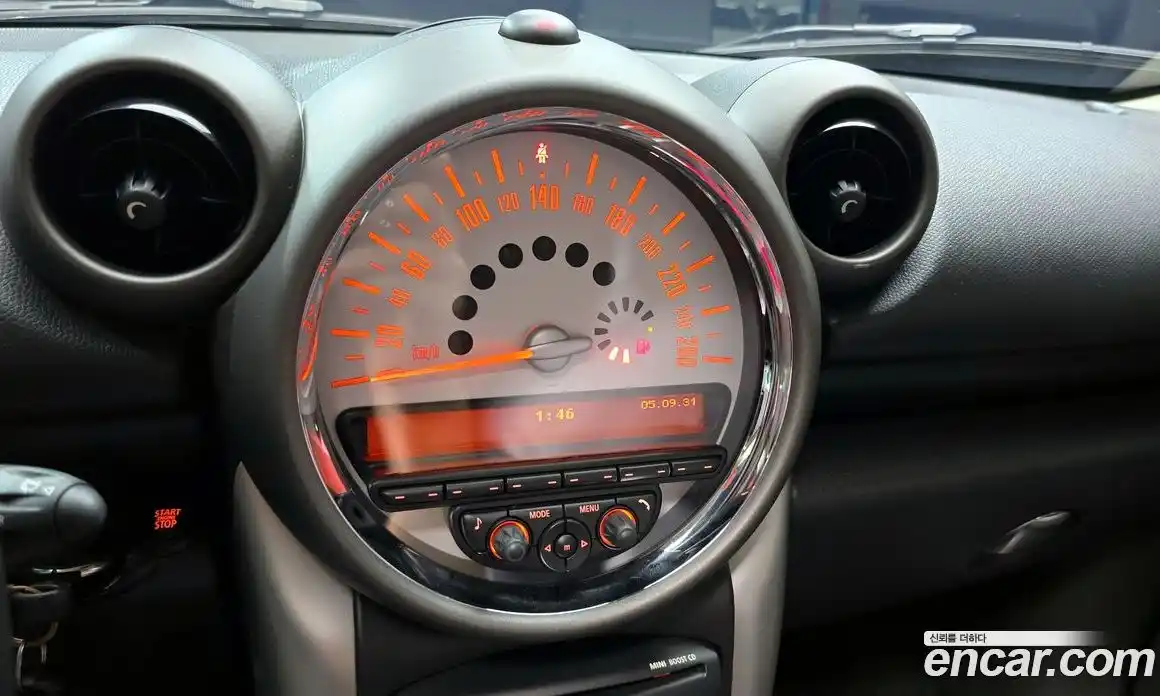 Mini Countryman 2011 1.6 Автомат в Москве № 157391, фото 17