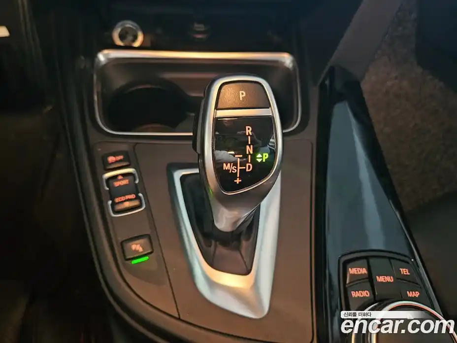 BMW 4-Series 2015 2.0 Автомат в Москве № 159664, фото 9