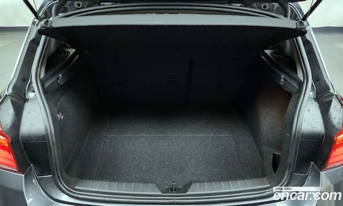 BMW 1-Series 2016 2.0 Автомат в Москве № 159667, фото 20