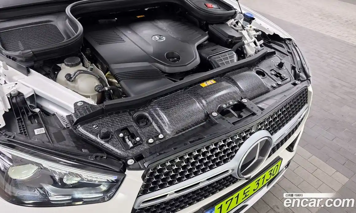 Mercedes-Benz GLE-Class 2025 3.0 Автомат в Москве № 160148, фото 6