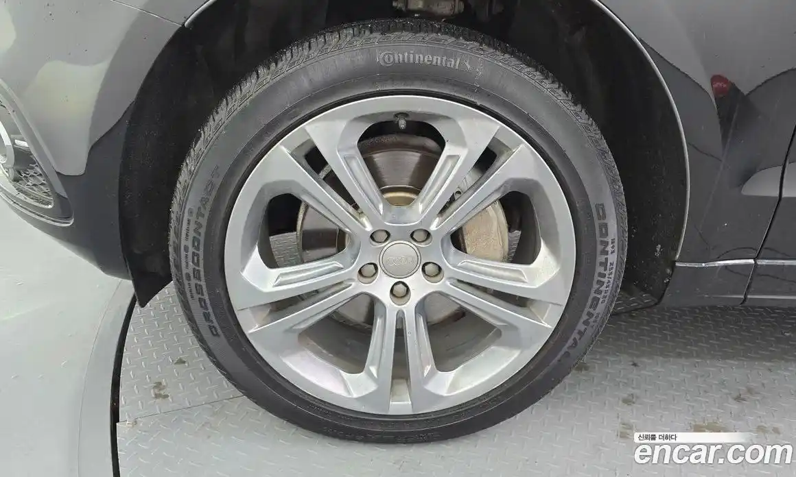 Audi Q5 2016 3.0 Автомат в Москве № 163843, фото 5