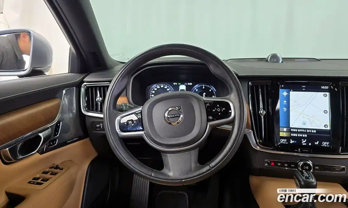 Volvo S90 2018 2.0 Автомат в Москве № 164650, фото 13