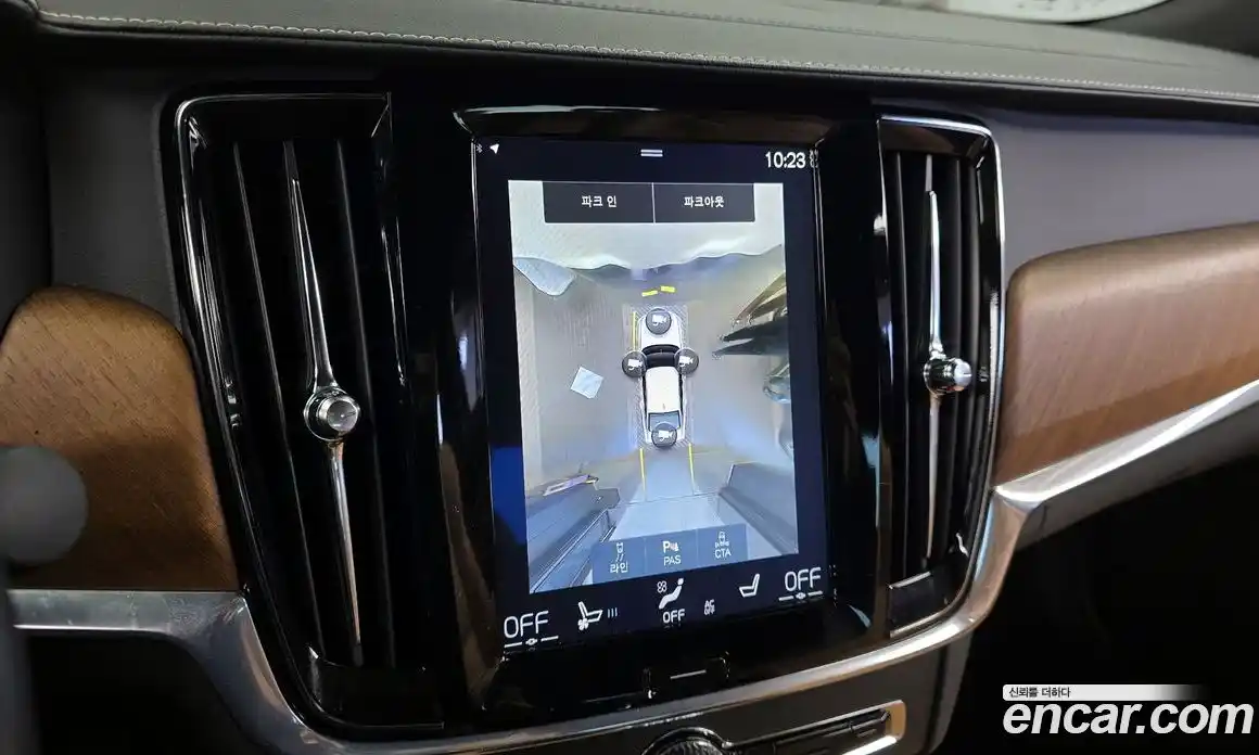 Volvo S90 2018 2.0 Автомат в Москве № 164650, фото 15